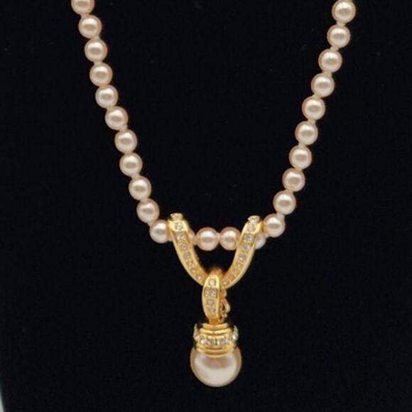 VTG Nolan Miller Glamour Collection Faux Pearl Necklace Rhinestone Enhancer - Picture 2 of 10